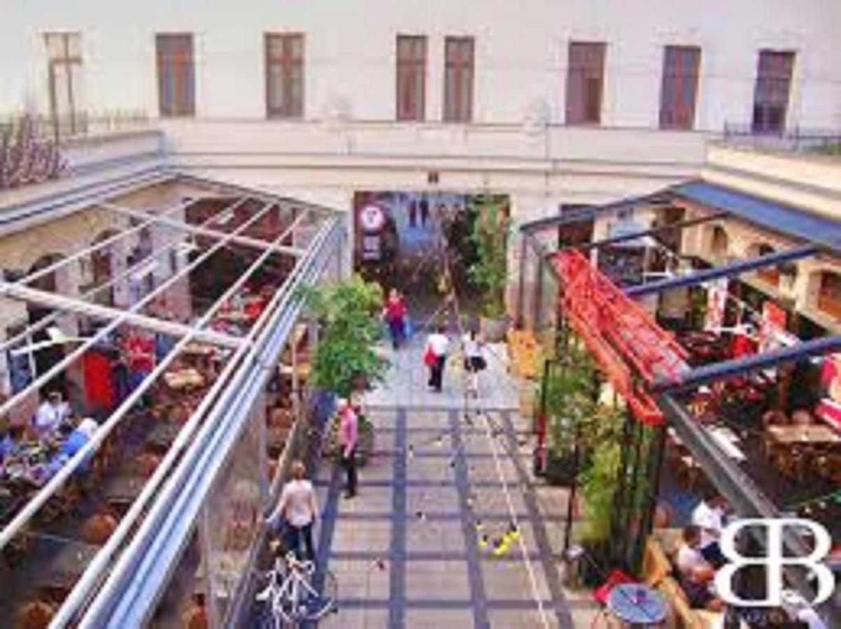 דירות בודפשט Splendid Private Flat מראה חיצוני תמונה